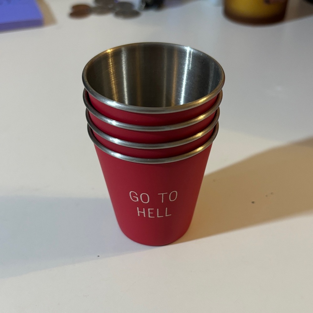 HQ Bold Red Stainless Steel Shot Glass Set
